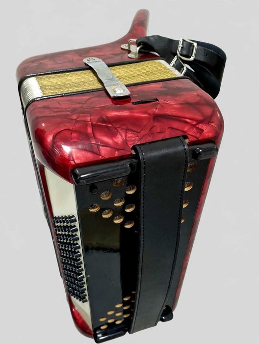 Acordeon bohner 72 basi rosu
