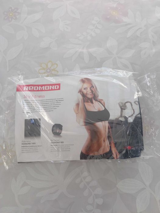 Мультиварка Redmond