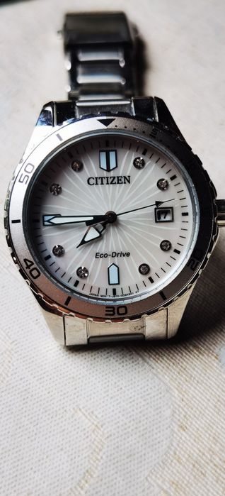 продаются оригинальные часы citezen
