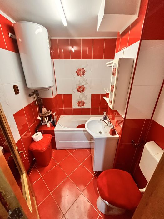Apartament 3 camere,decomandat