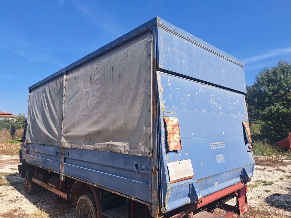 Каросерия със падащ борд за Мерцедес 814 гр. Долни чифлик • OLX.bg