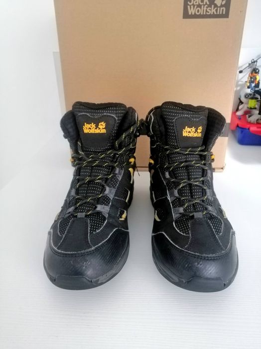Зимни боти Jack Wolfskin