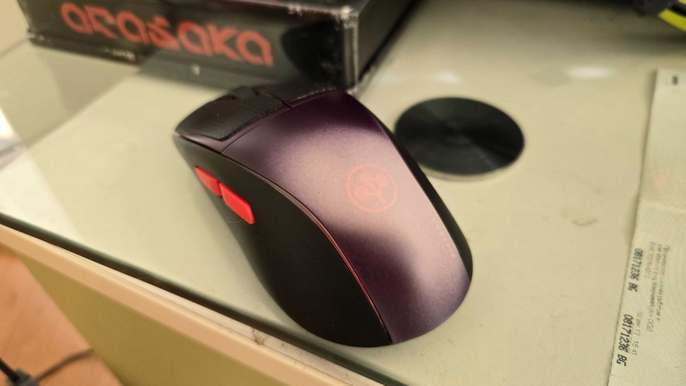 Избеляла Corsair M75 WIRELESS Lightweight RGB Gaming Mouse - Cyberpunk 2077: Arasaka Edition Безжична мишка