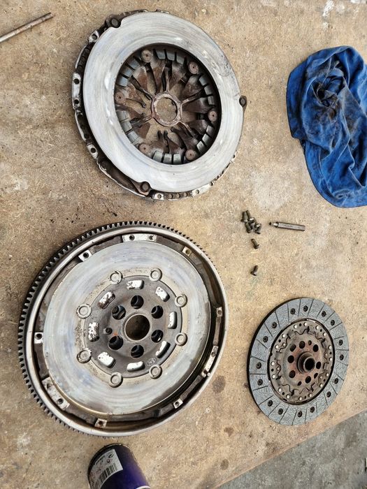 ambreaj 2.0 tdi bkd bkp azv passat golf 5 turan octavia seat leon a3