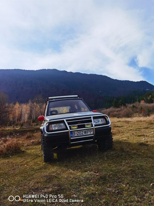 Suzuki Vitara, automata, 1500 euro ultimul pret nu se mai negociaza.