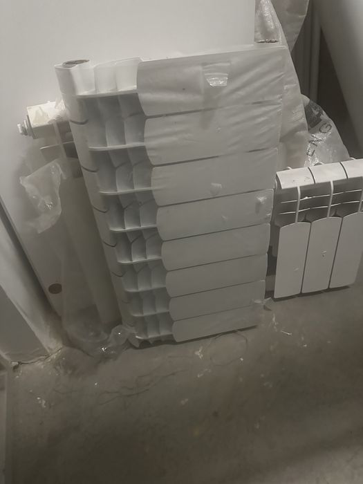 Продам 3 батареи