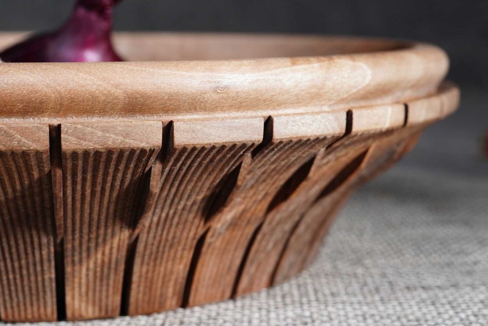 Дървена купа  от масивна дървесина орех