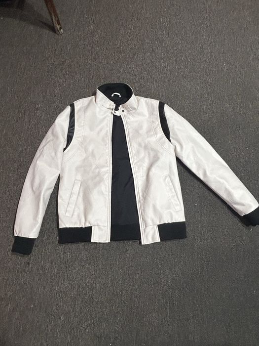 Подам кожаную куртку или обмен