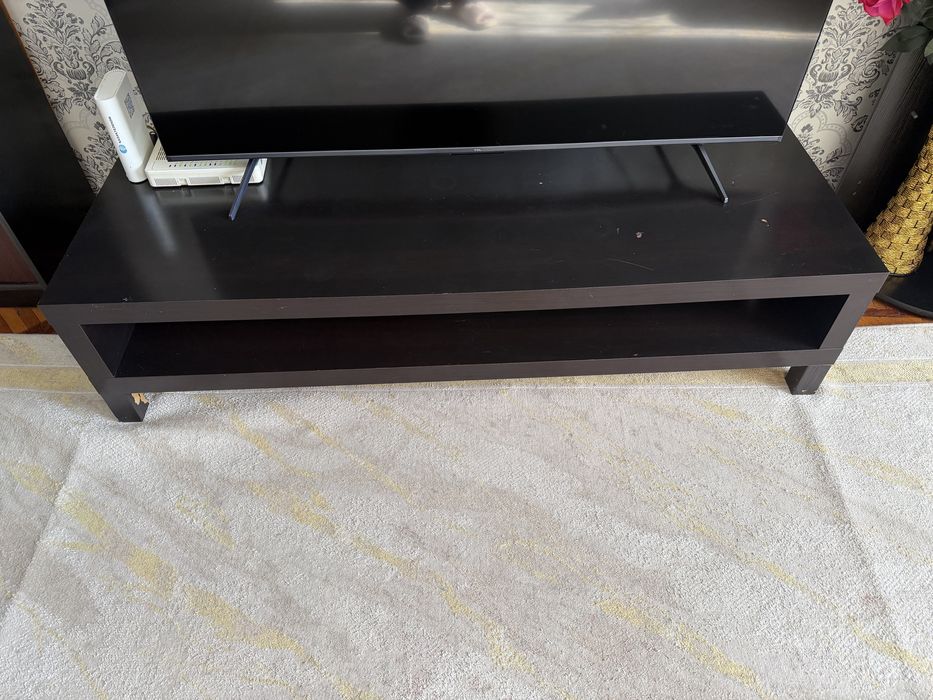 Стенка в гостиную  и подиум под tv