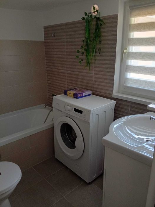 Inchiriez apartament in Vila zona Episcopiei Râmnicu Vâlcea