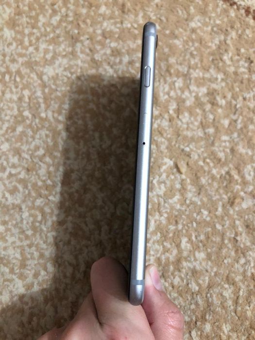 Продам айфон 6с в хорошем состоянии