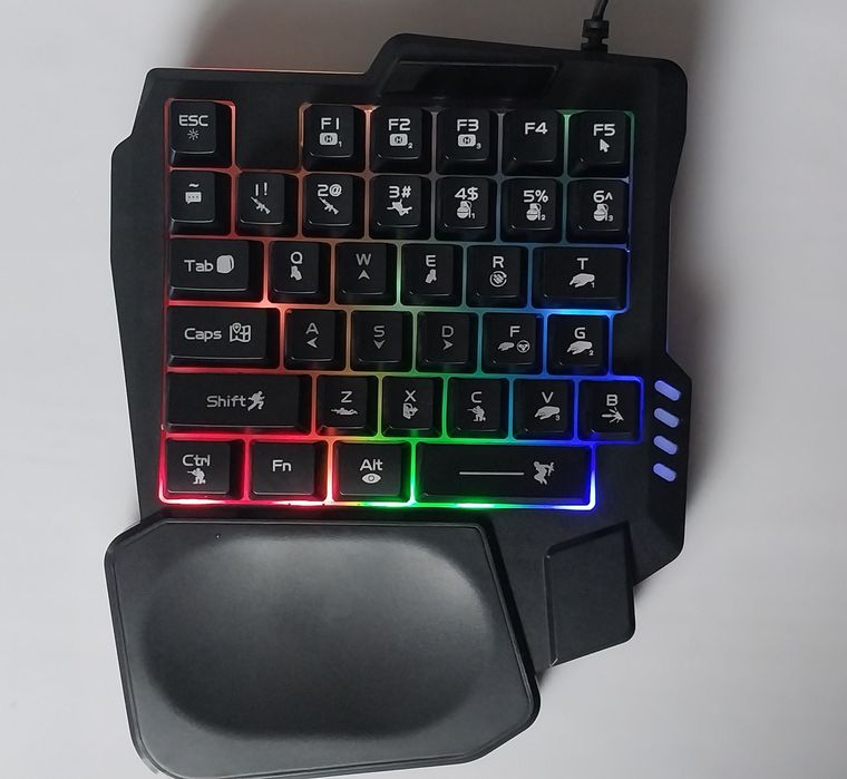Игровая клавиатура от Mix Se +