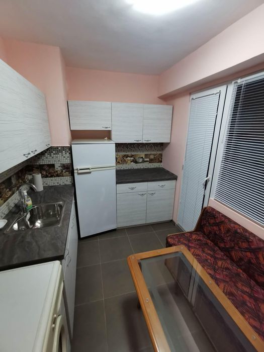 Дава се под наем Двустаен апартамент в Бургас, Изгрев - 65 кв.м за 378.93 € - Снимка #4