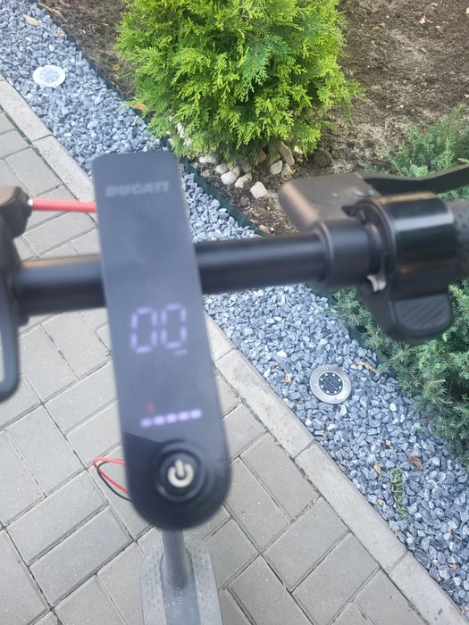 Trotinetă electrică Ducati