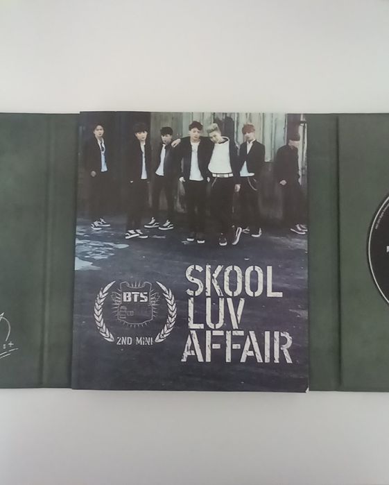 Album BTS Skool Luv Affair