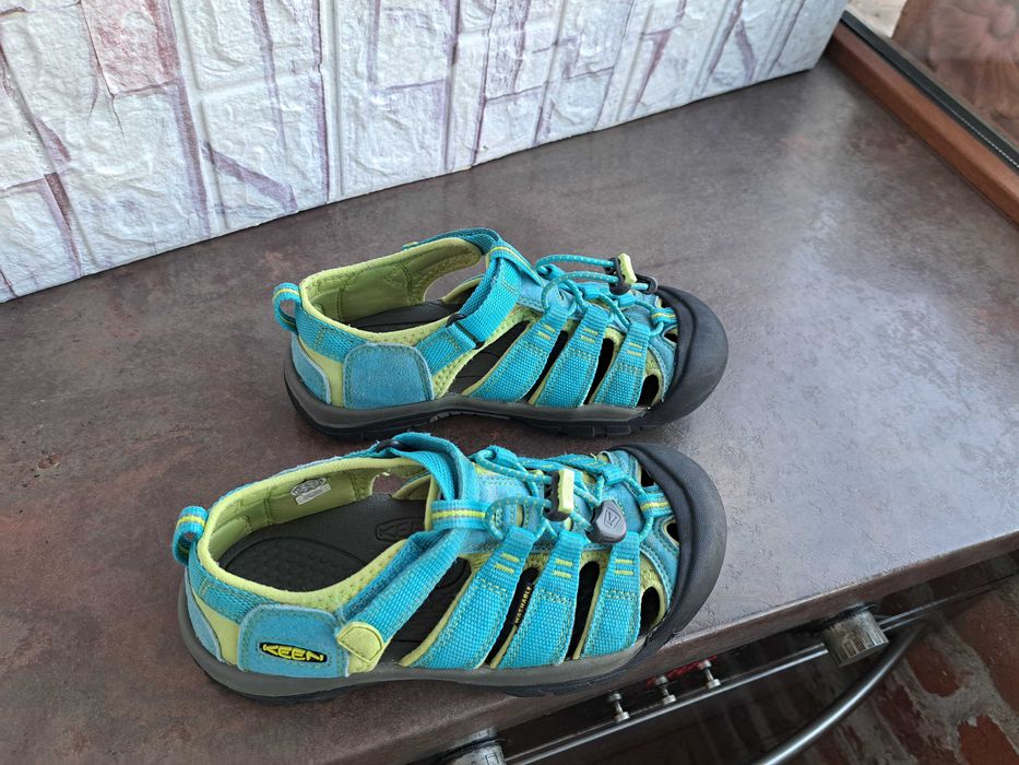 детски сандали за момче,летни отворени обувки ,Keen,номер 35