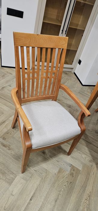 Обеденный стол и 8 стульев! Дерево! США.