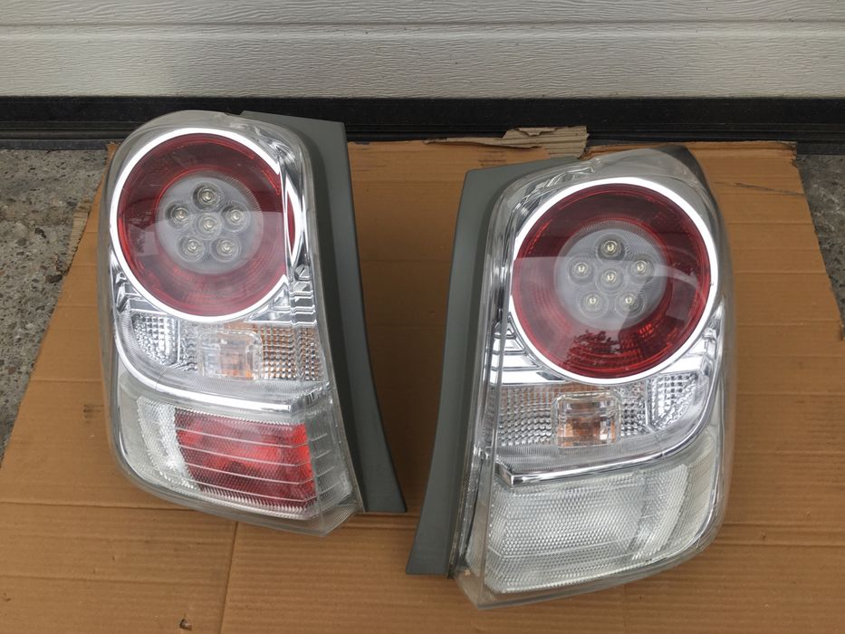 Stopuri/Triple Toyota Verso. 2009-2013 Volan Stinga.