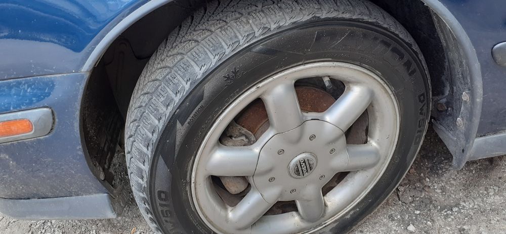 VOLVO V40 1999 г. 2.0 бензин на части
