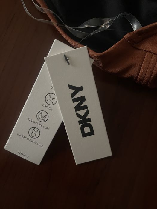 Costum de baie DKNY