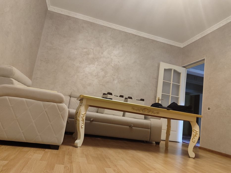 Ремонт квартир офисов и домов.