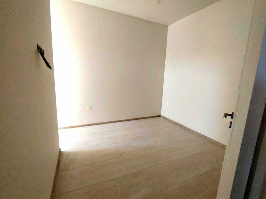 ЕРА Надежда продава двустаен апартамент в ж.к Надежда 1