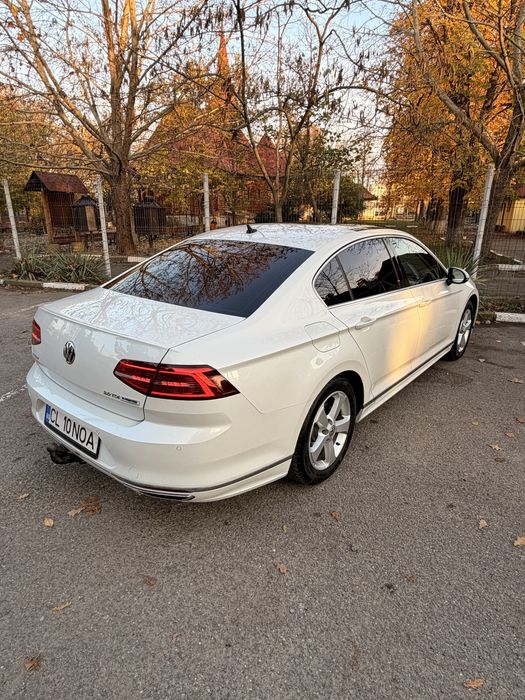 Volkswagen Passat B8 - Panoramic - cockpit digital