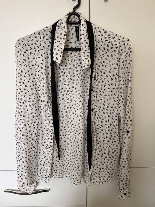 Нежни ризи с акцет дантела