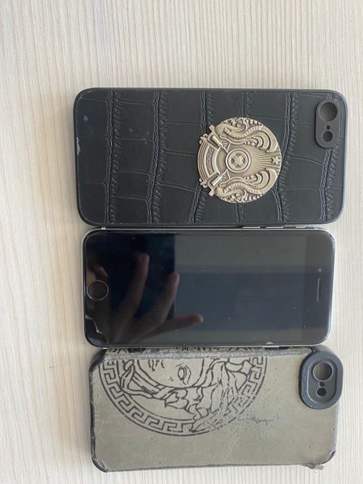 iPhone se 2020 хороший сост