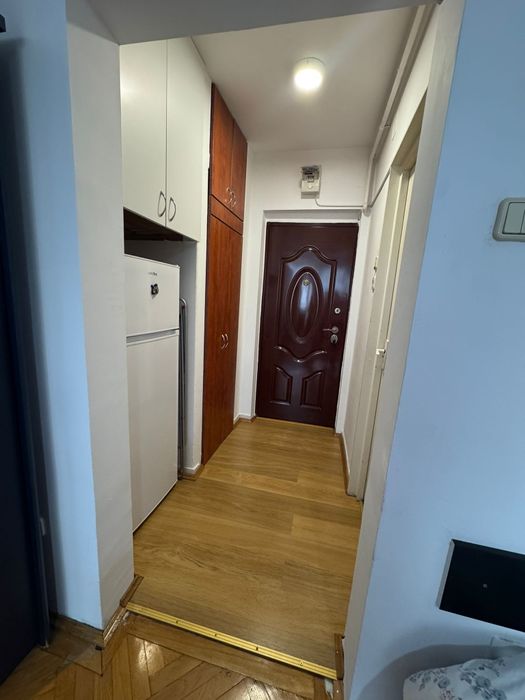 Dau în închiriere garsoniera