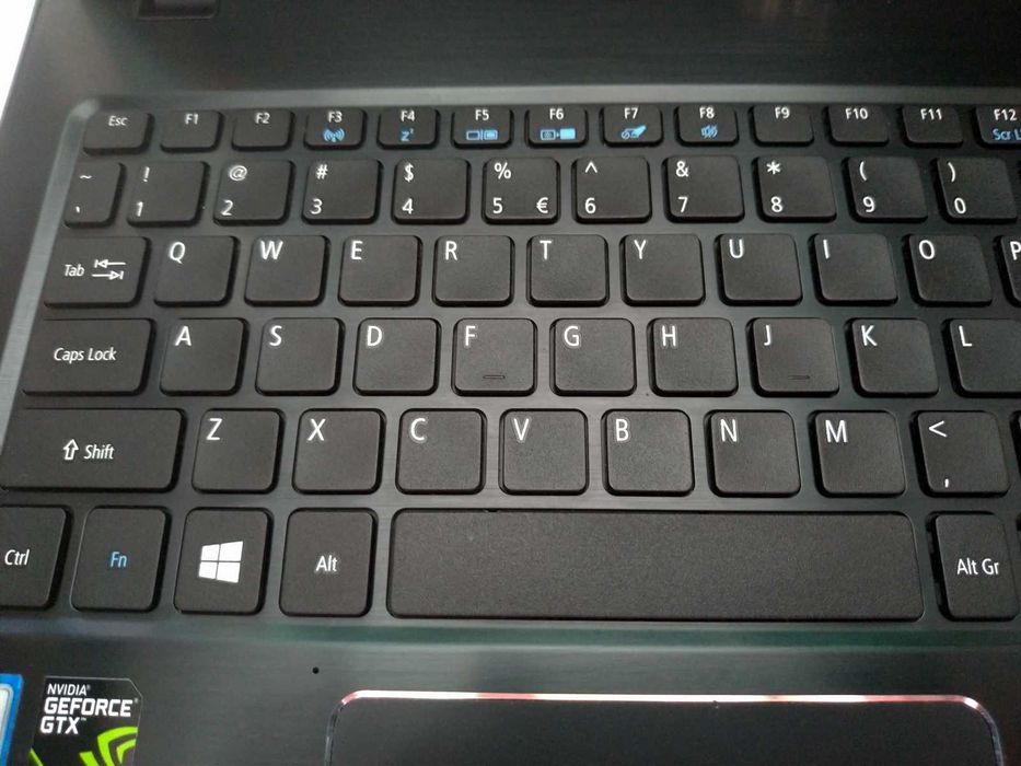 Acer Aspire E5-575G Intel i7 SSD 256GB 8GB RAM nVidia GTX950 2GB Win11