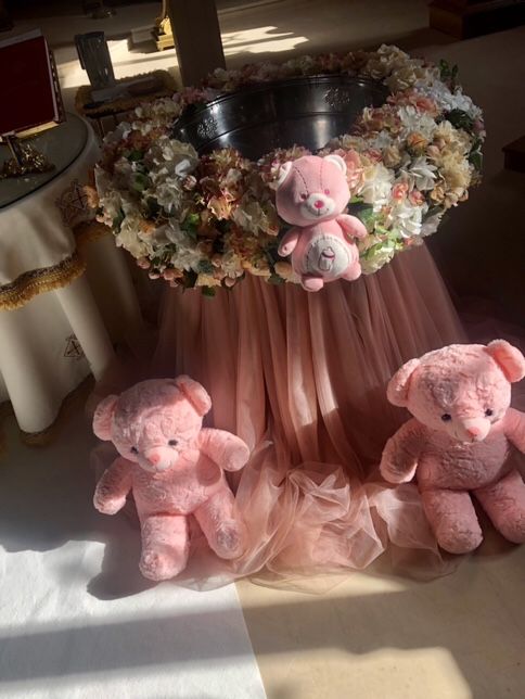 Aranjamente florale,aranjament cristelnița,cristelnița,nunta,botez