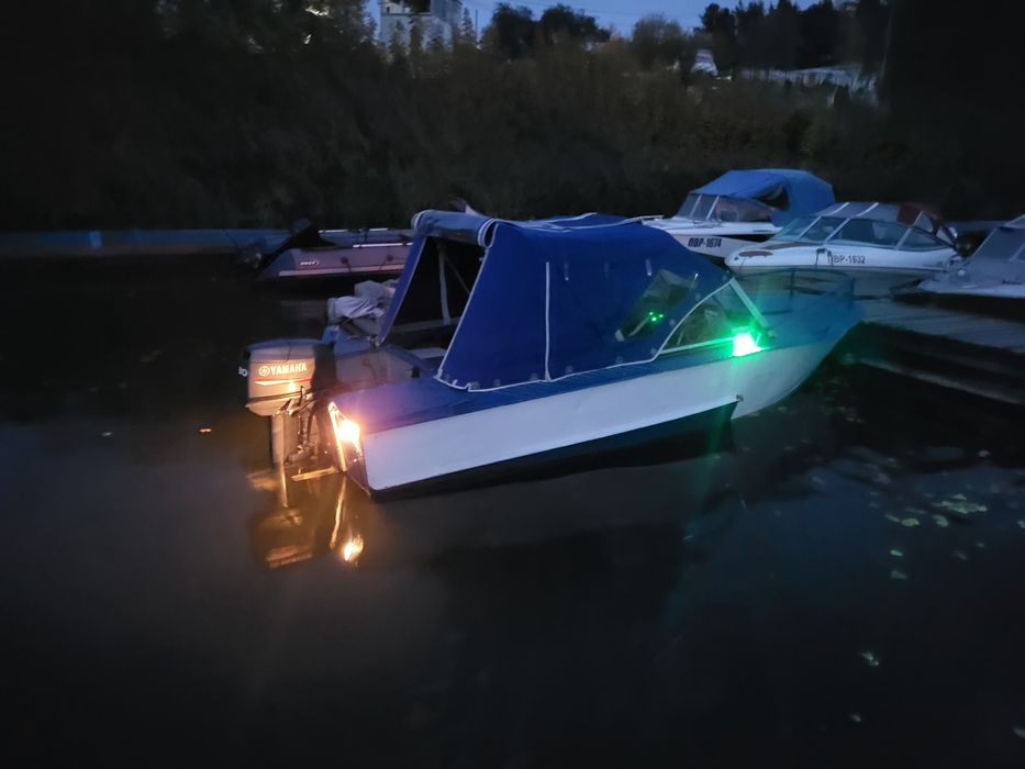Лодка Прогресс 2М, Yamaha 30 2т дистанция