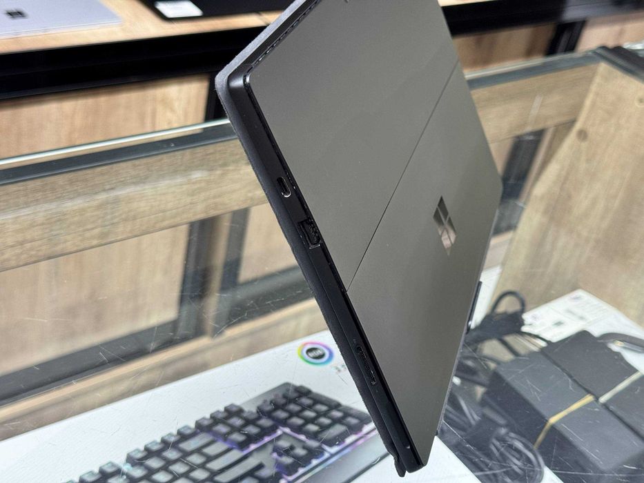 MICROSOFT SURFACE Pro7 CORE i5-1035G4 8гб 256ssd Сенсорный