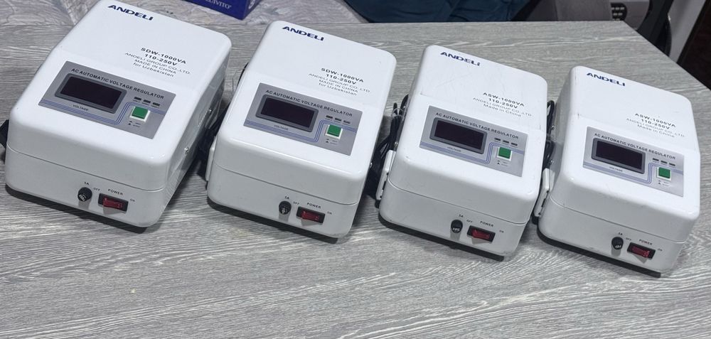 Stabilizator Andeli 1000 VA 500 sum