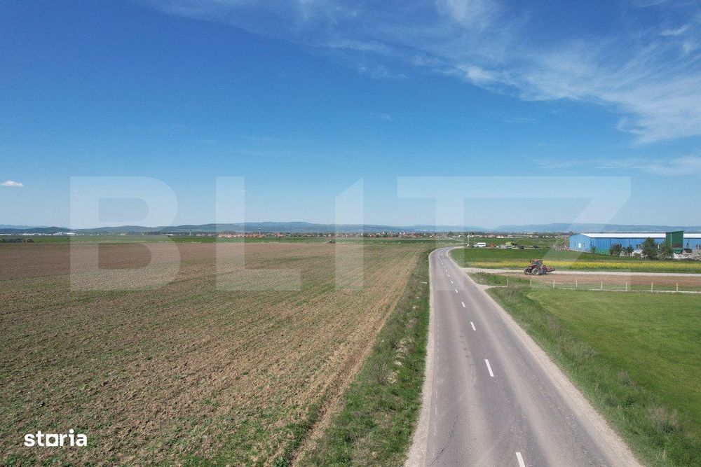 Teren extravilan , 22300MP,  zona Prejmer