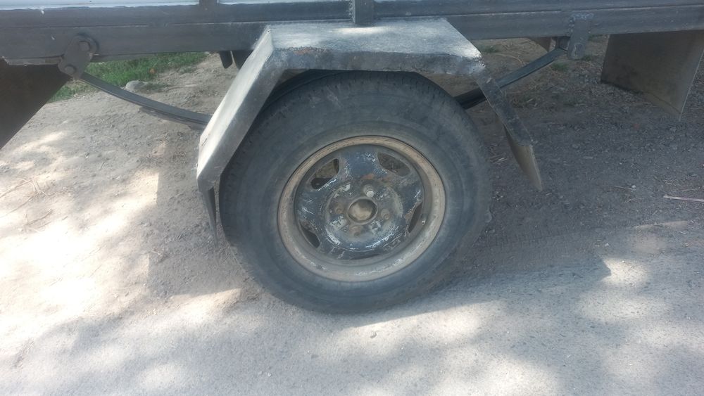 Прицеп сатамн багасна келсемз 500деп турм