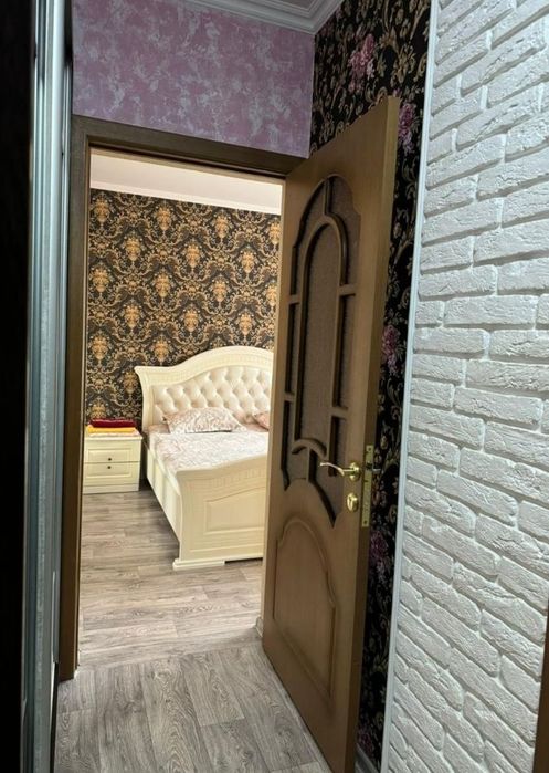 1-но комнатная в центре. Абая