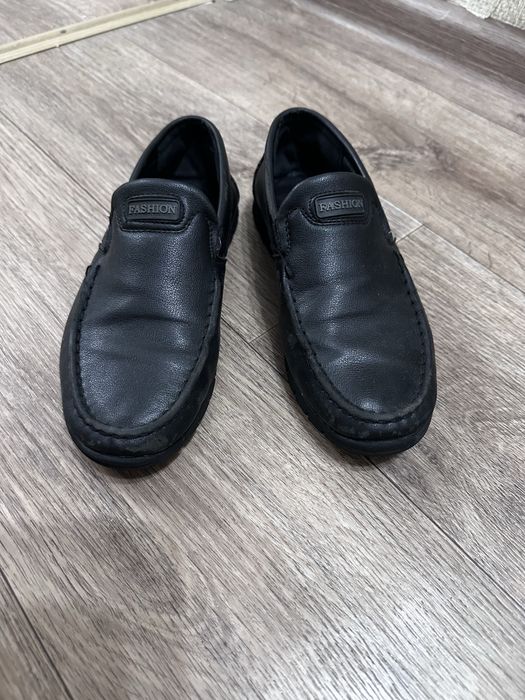 Продам детский туфли для мальчика