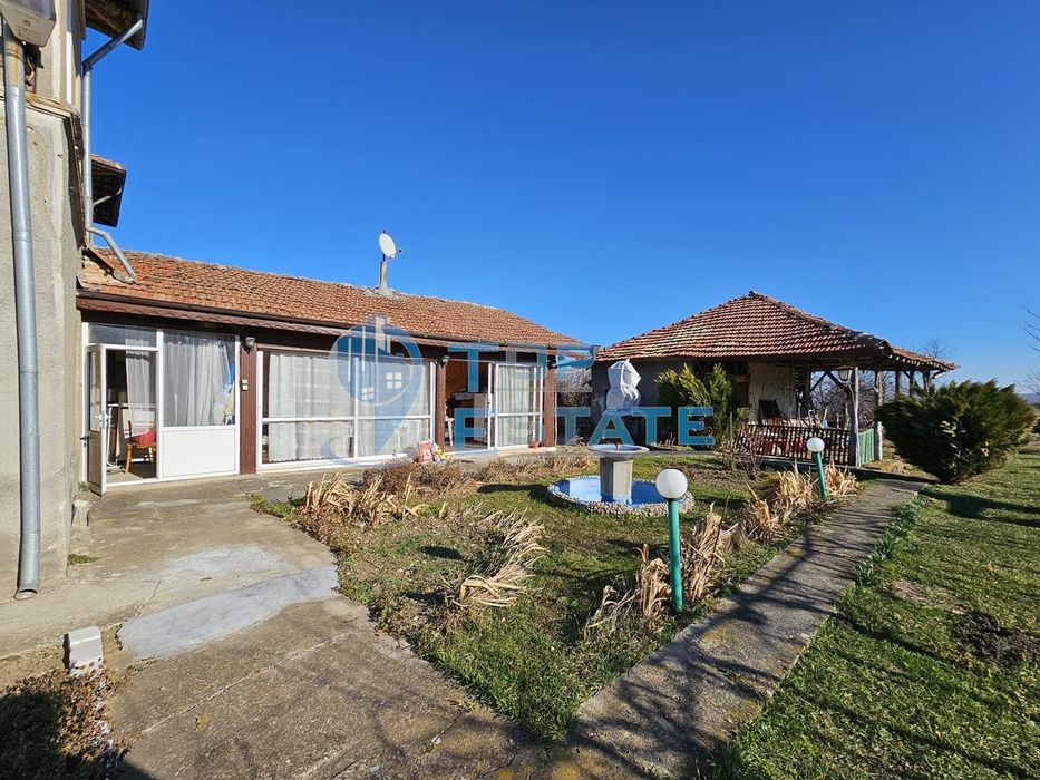 Продава се Къща в с. Ново градище, Област Велико Търново - 100 кв.м за 170 €/кв.м - Снимка #1