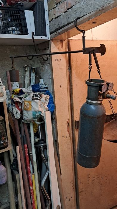 Стар кантар 100г.