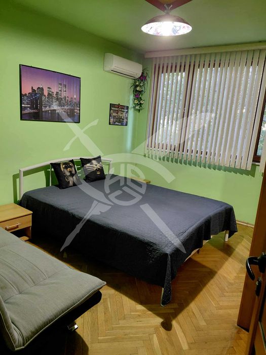 Тристаен апартамент в Центъра! 11834861