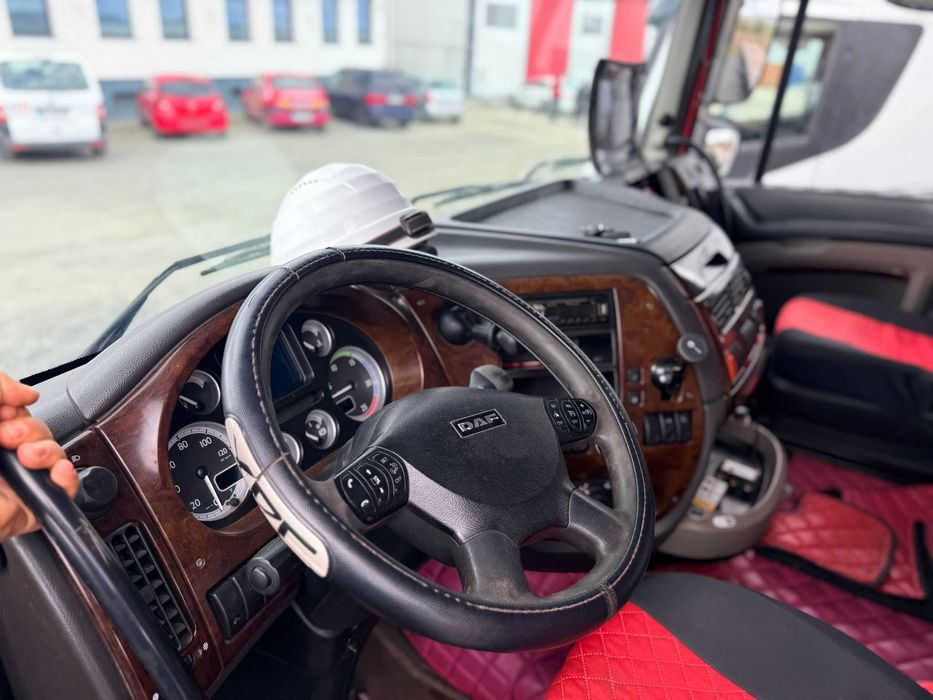 Cap tractor DAFXF 105.510 6*2 cu reductoare
