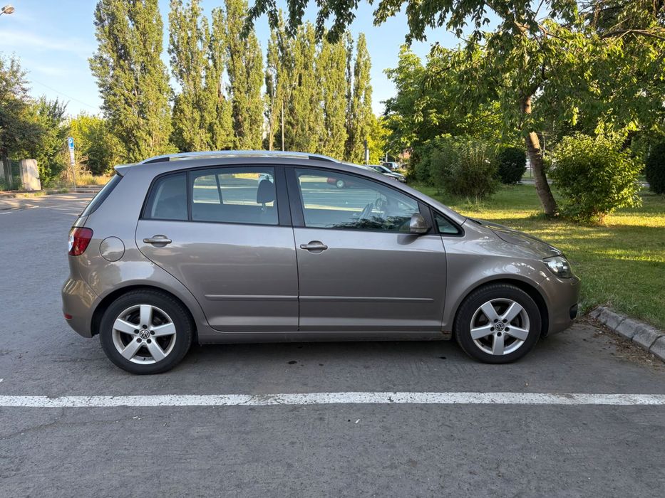 VOLKSWAGEN Golf Plus 2011 — imagine 5