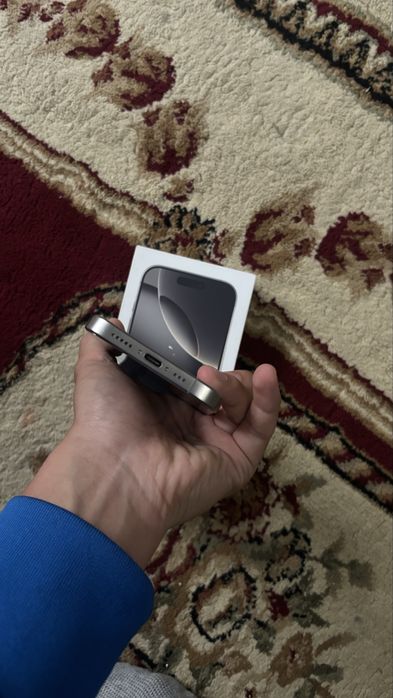 Айфон 16 про Идеальный 256гб