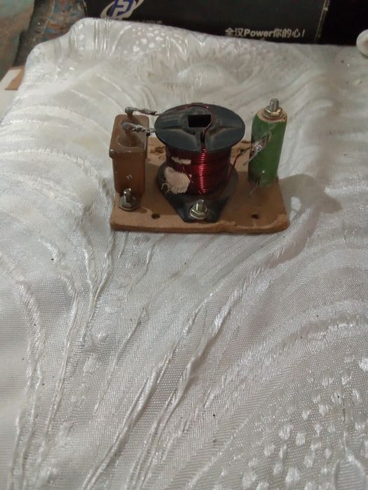 Трансформаторы  от радиотехники.