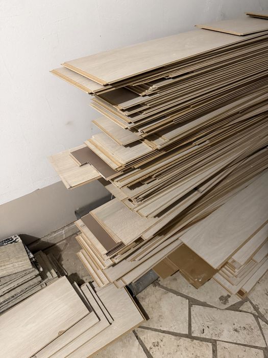 Ламинат и кварц винил