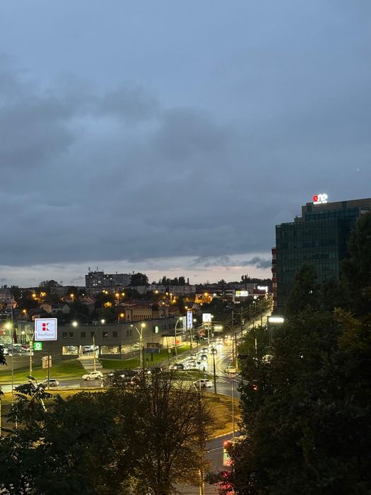 Persoana fizica,Inchiriez garsoniera cu balcon in Tiglina 2