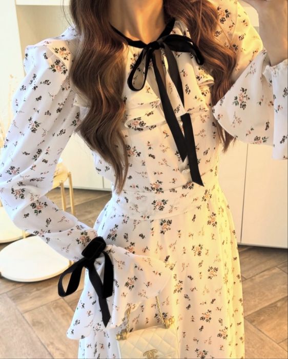 Вечернее платье белый