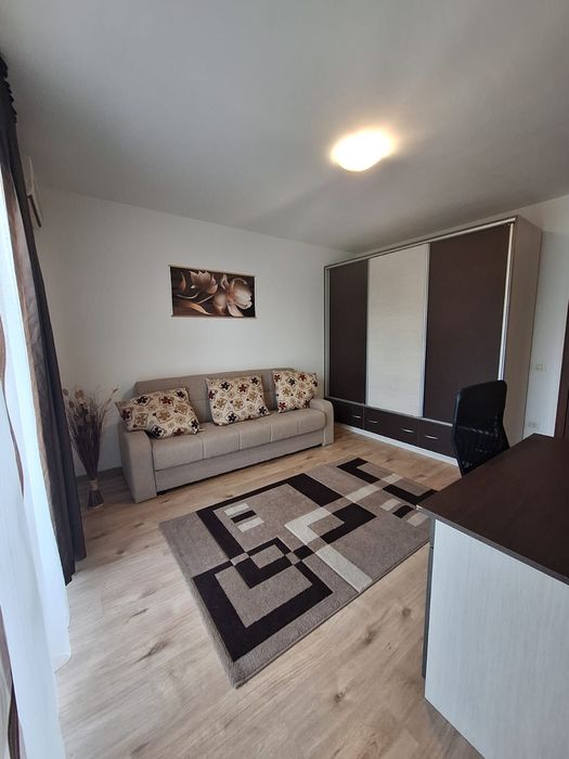 Inchiriez apartament cu o camera